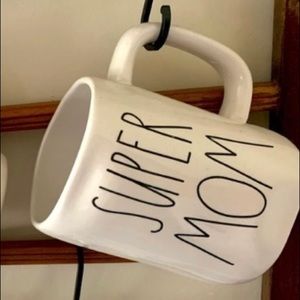 Super Mom